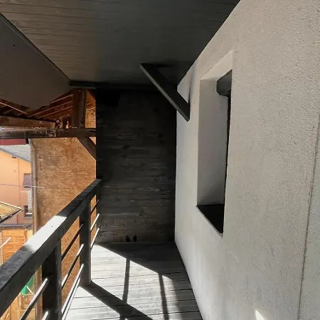 T2 Apartman